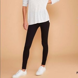 LOU & GREY - Essential Black Leggings - New w Tag